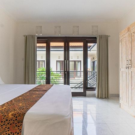 Azalea Homestay & Villa Canggu Extérieur photo