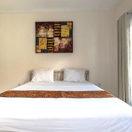 Azalea Homestay & Villa Canggu Extérieur photo