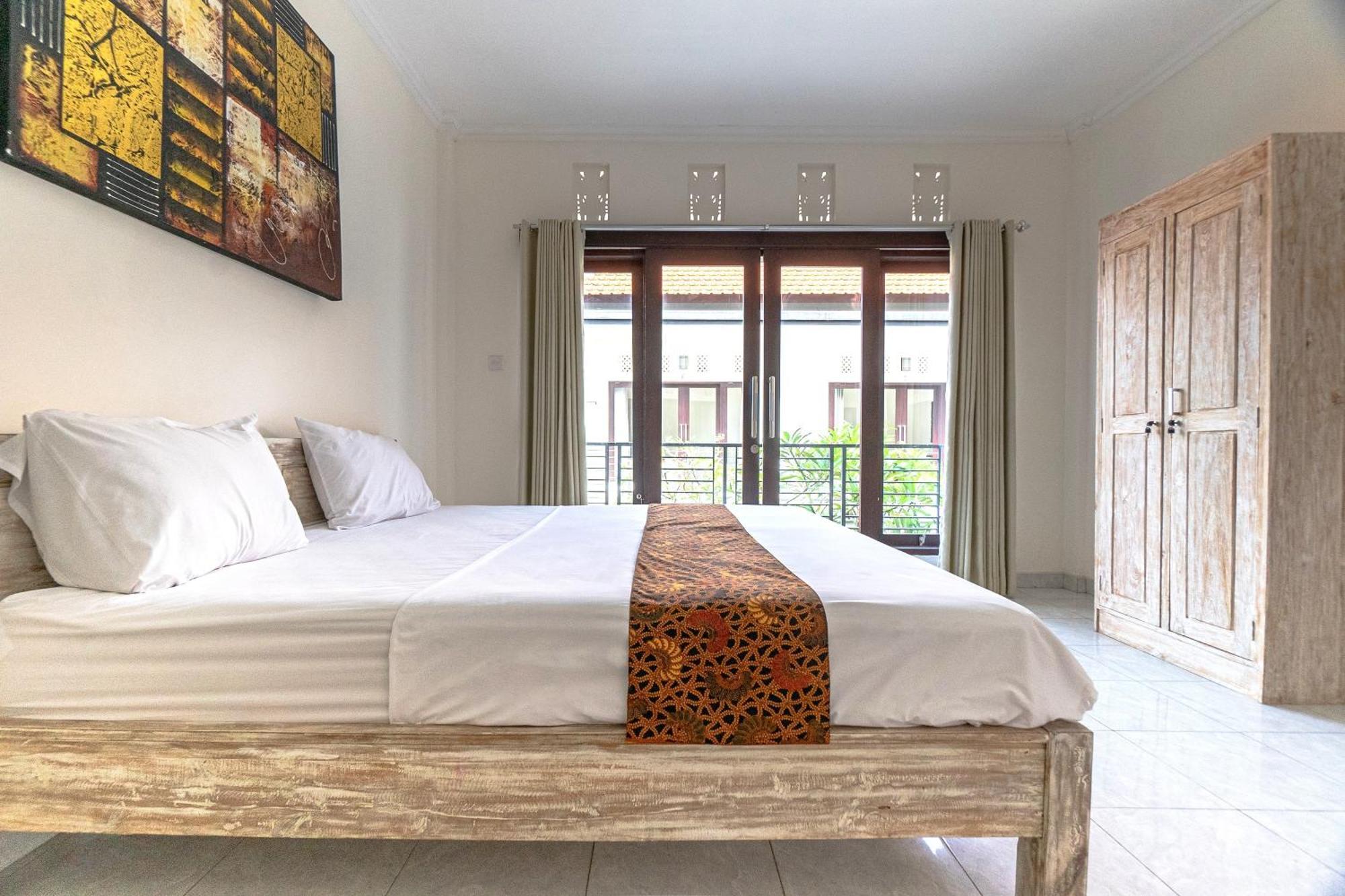 Azalea Homestay & Villa Canggu Extérieur photo