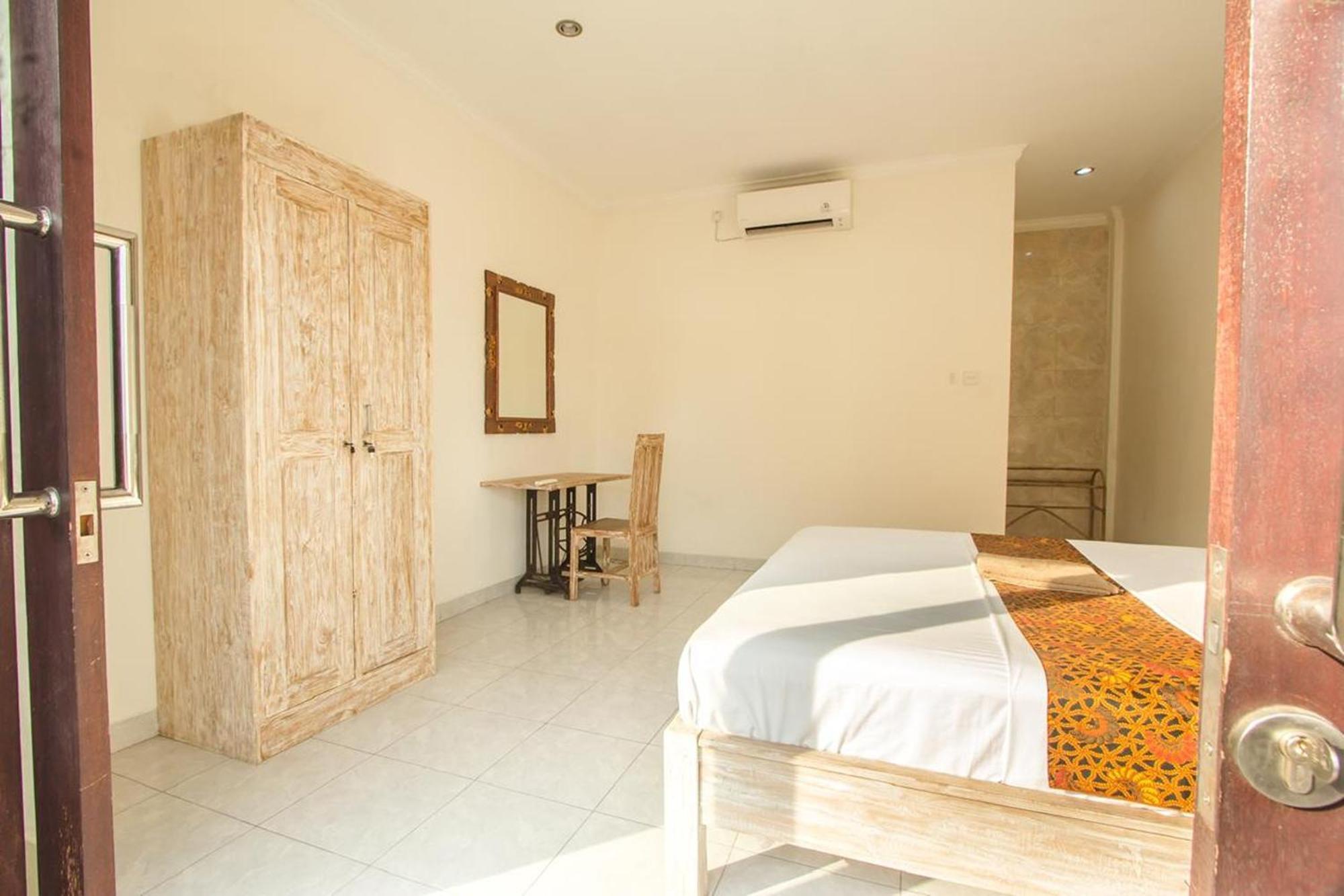 Azalea Homestay & Villa Canggu Extérieur photo